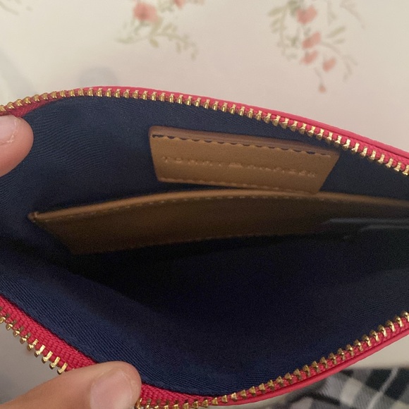 Tommy Hilfiger Red Wristlet - Picture 3 of 4